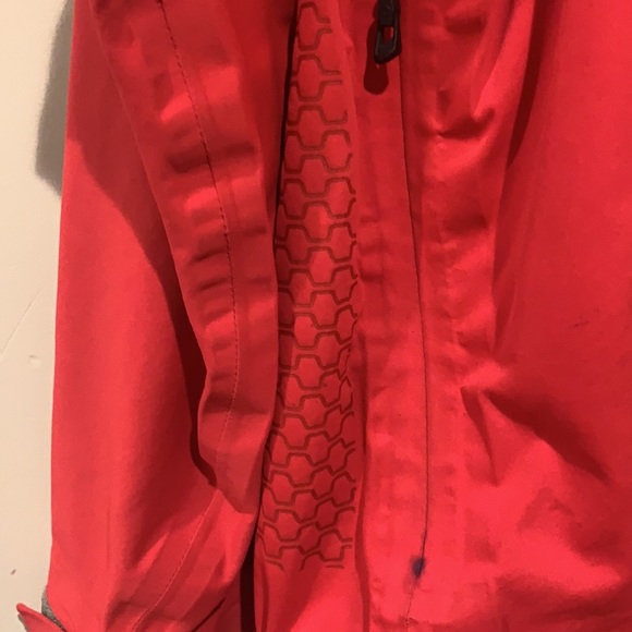 Marmot Red Windbreaker - Women’s Size Medium - Picture 8 of 8